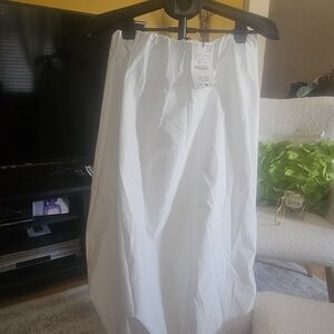 Zara Elegant White A-Line Skirt